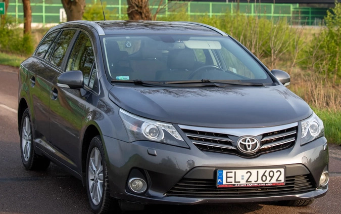 Toyota Avensis cena 32000 przebieg: 171000, rok produkcji 2012 z Łódź małe 137